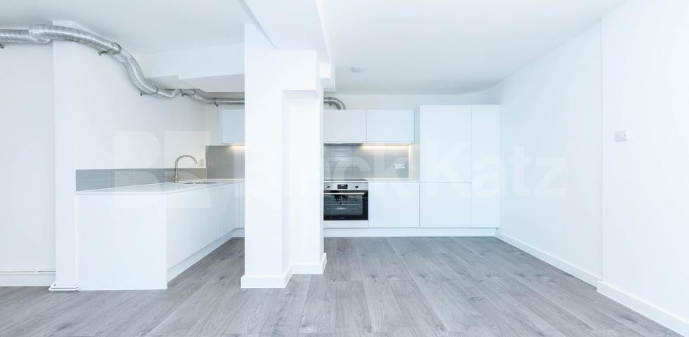 			2 Bedroom, 1 bath, 1 reception Apartment			 Dove Road, CANONBURY-ISLINGTON